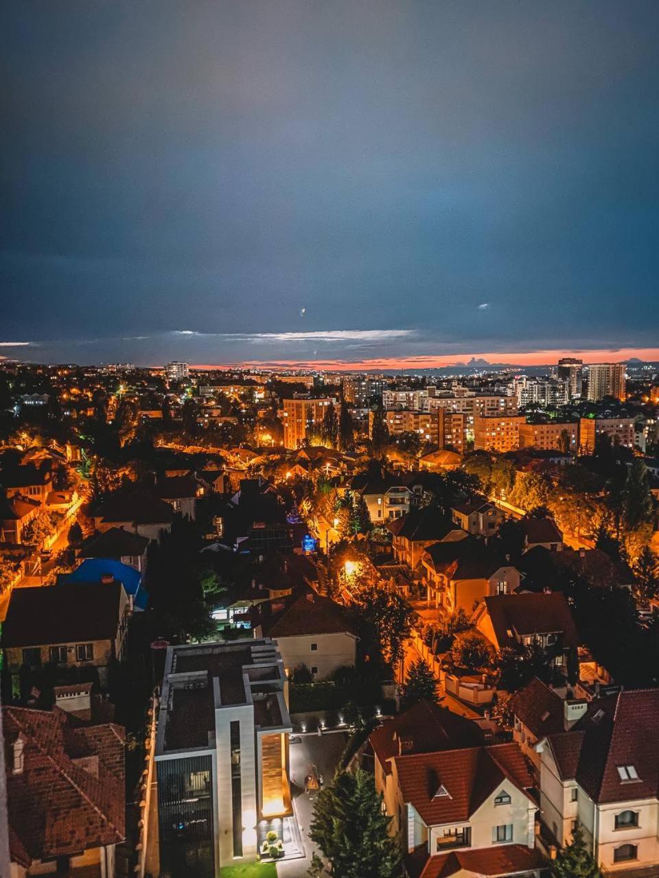 Charming Apartment Chişinău Esterno foto